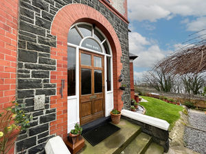 Photo 35- click for photo gallery